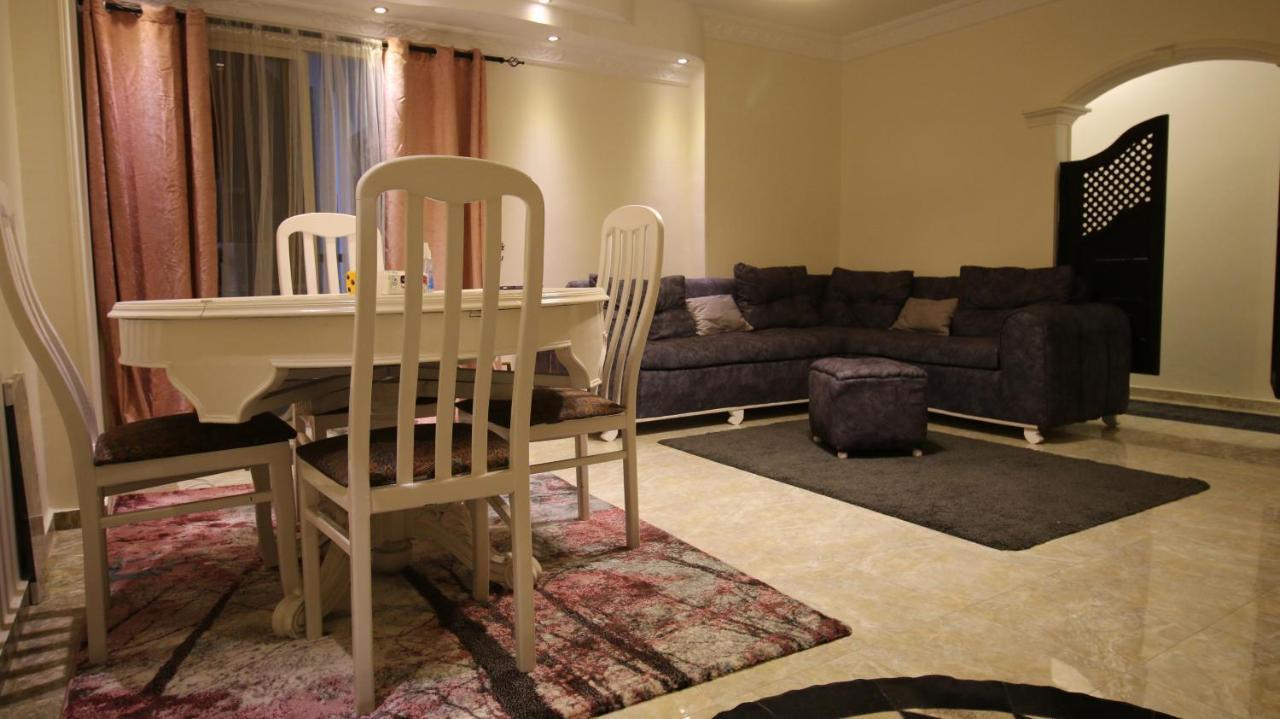 8 Wonderful Apartments In Palm City Compound & 1 Hour From The Red Sea Only To Ain El Sokhna קהיר חדר תמונה